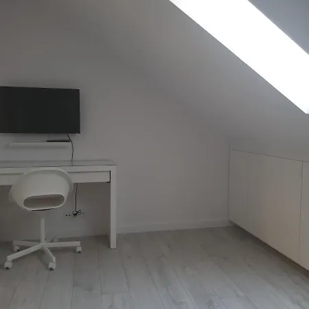 Apartament Warszawski *