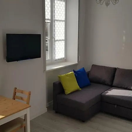 Apartament Warszawski 公寓