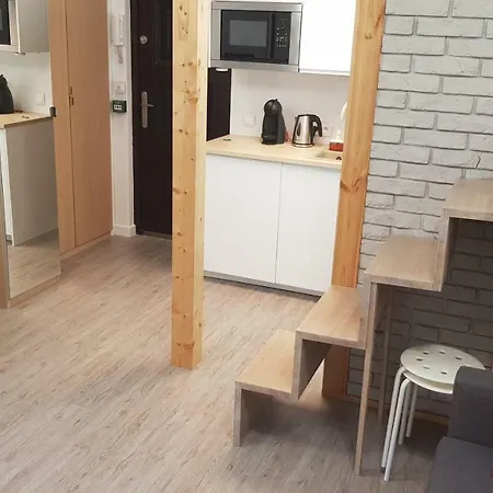 公寓 Apartament Warszawski *